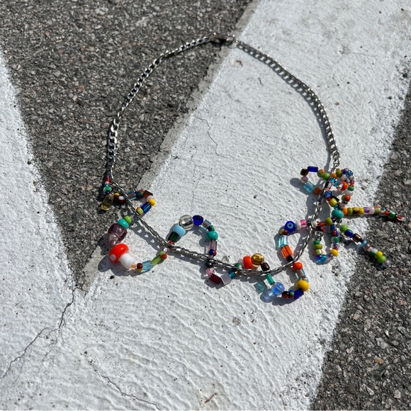 d’oinky WIGGLY CURB CHAIN BEADED NECKLACE HANDMADE Mushroom - Picture 4 of 6